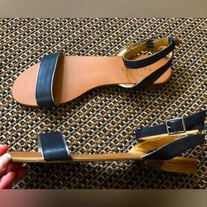 ⚫️ Talbots Ankle Strap Black & Silver Women's Sandals